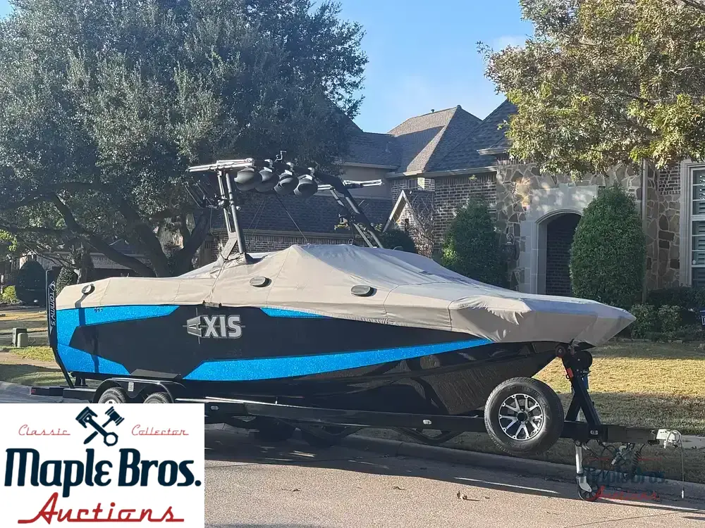 2022 Axis A24