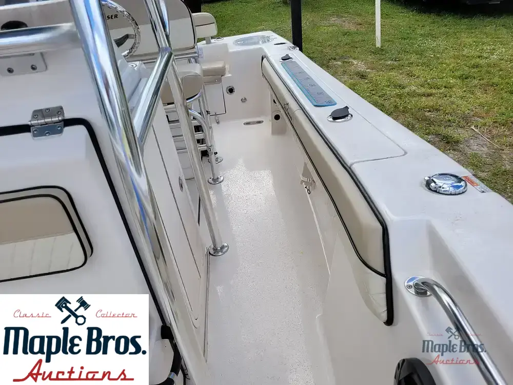 2022 Sea Chaser 22 HFC
