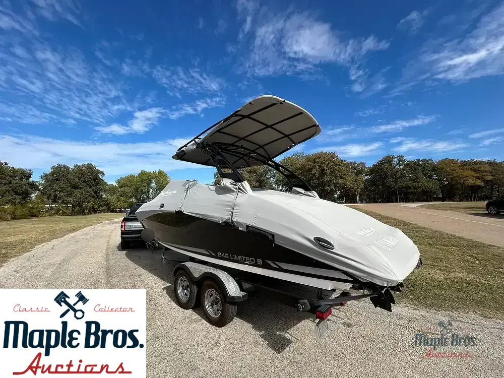 2016 Yamaha 242 SE