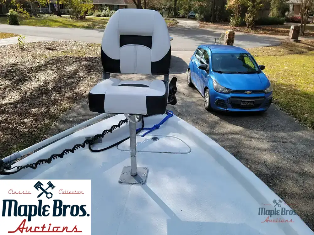 2018 Blue Wave 2400 Pure Bay