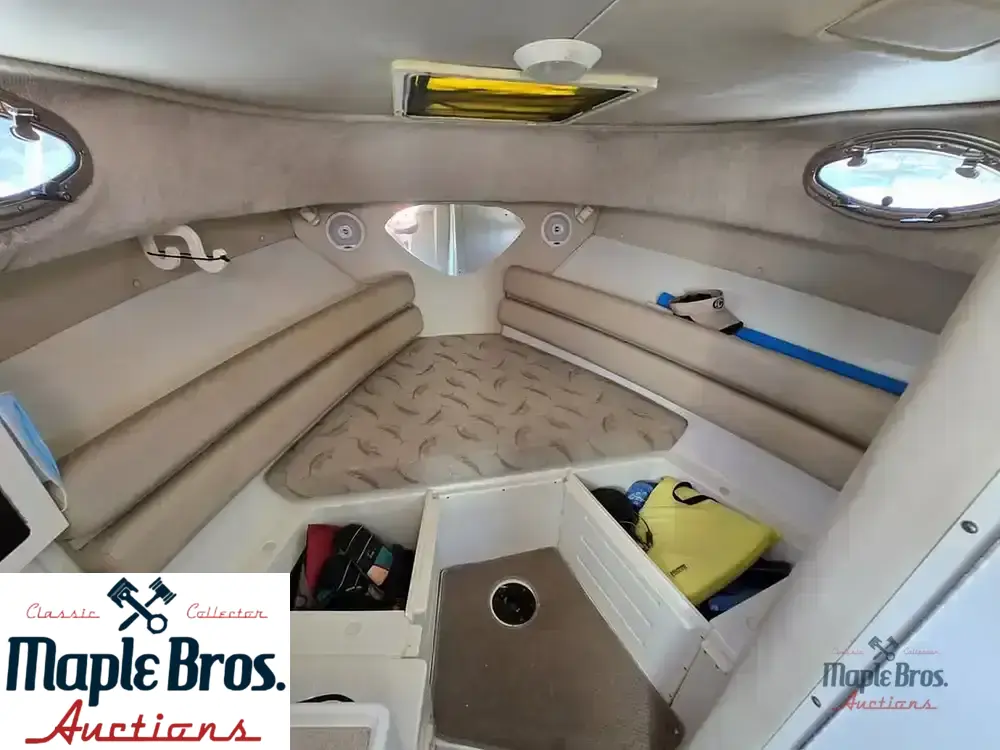 2003 Hydra-Sports 2600WA