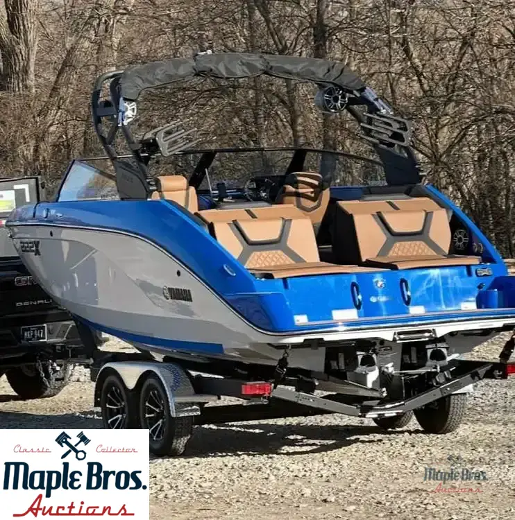 2025 Yamaha 222xe