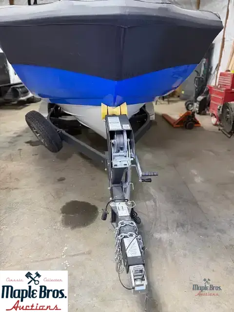 2025 Yamaha 222xe