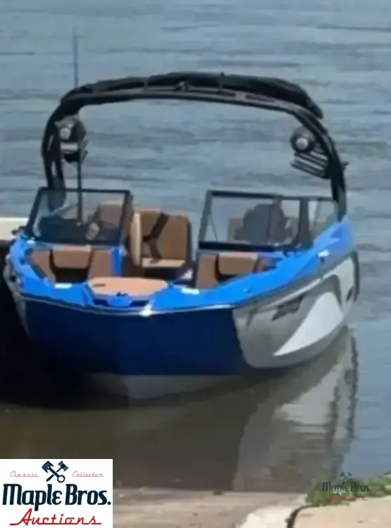2025 Yamaha 222xe