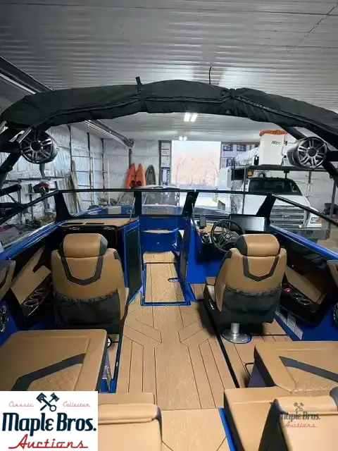 2025 Yamaha 222xe