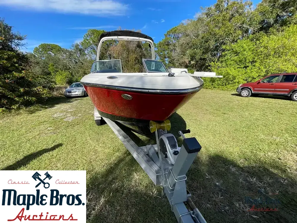2021 Chaparral 21 SSI OB