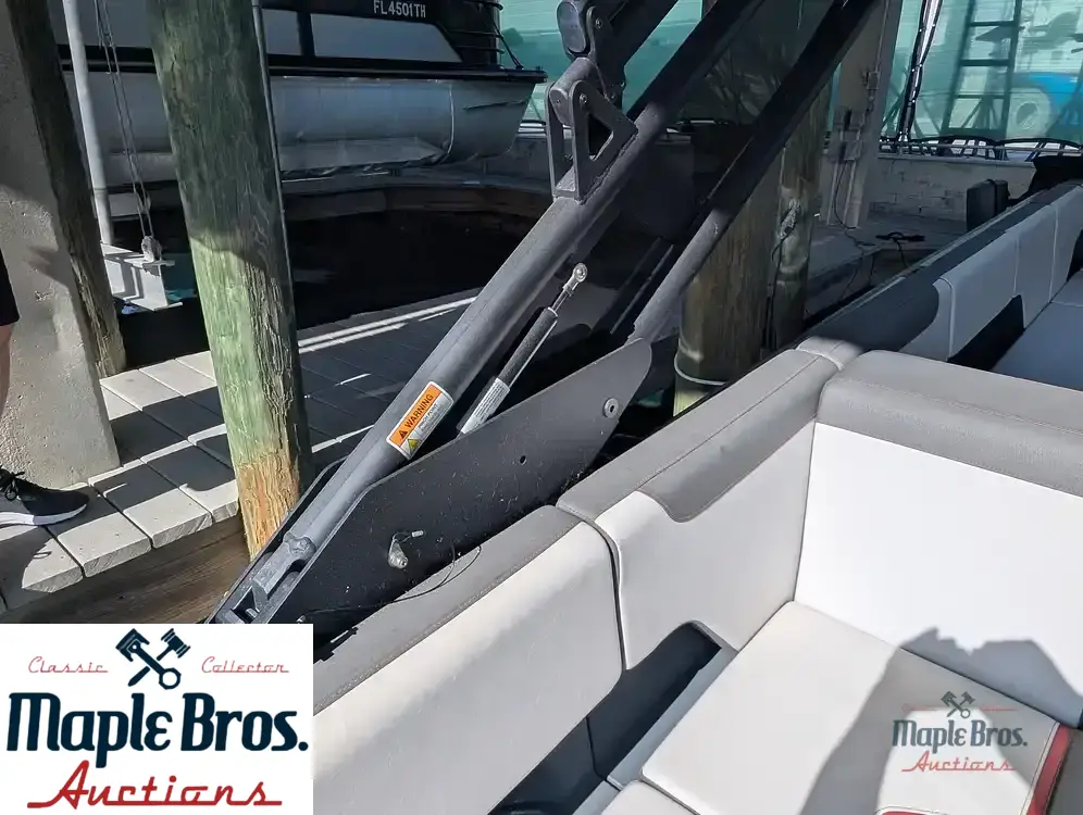2024 Manitou Cruise Max 22 SGP 575