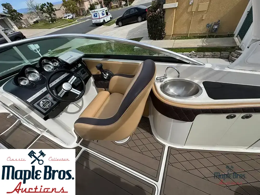 2013 Sea Ray 260 Sundeck