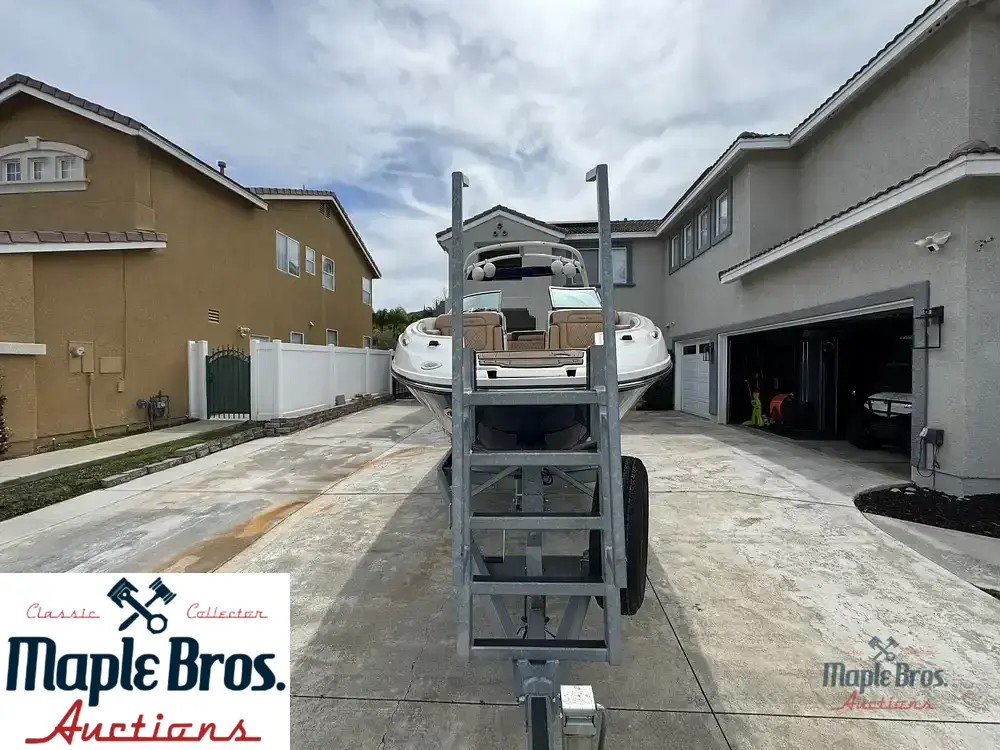 2013 Sea Ray 260 Sundeck