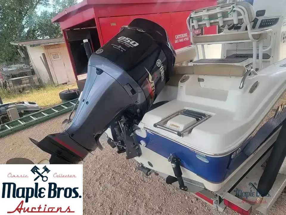 2018 NauticStar 2302 Legacy
