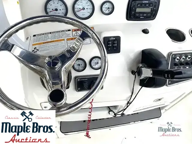 2018 NauticStar 2302 Legacy