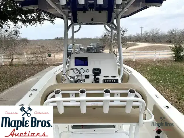 2018 NauticStar 2302 Legacy