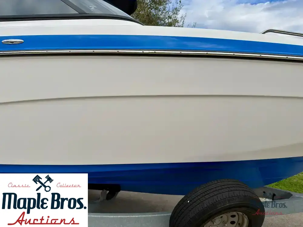 2020 Yamaha Wake Series 242X