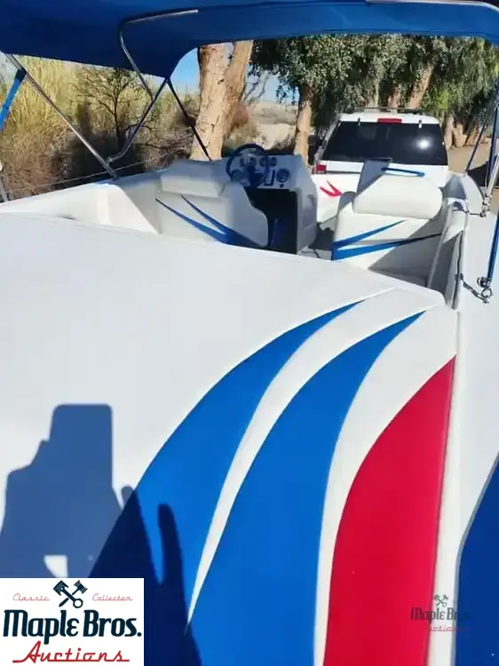 2018 Shockwave 21 Skier