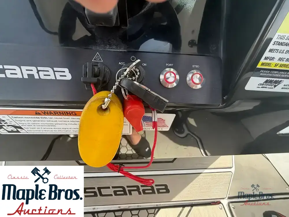2020 Scarab 255 Open