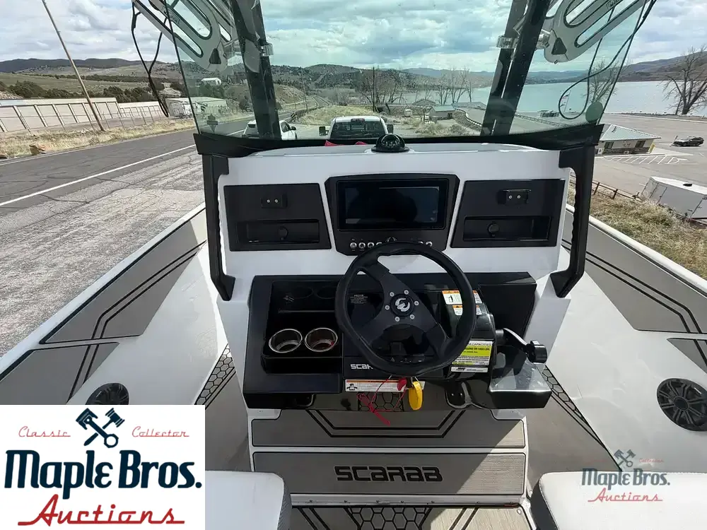 2020 Scarab 255 Open