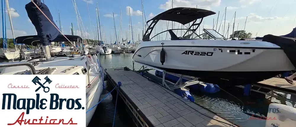 2023 Yamaha AR 220