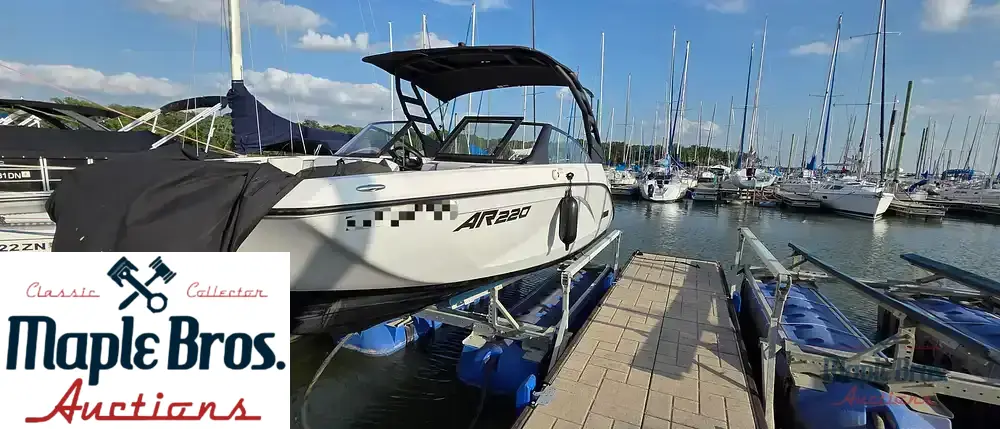 2023 Yamaha AR 220