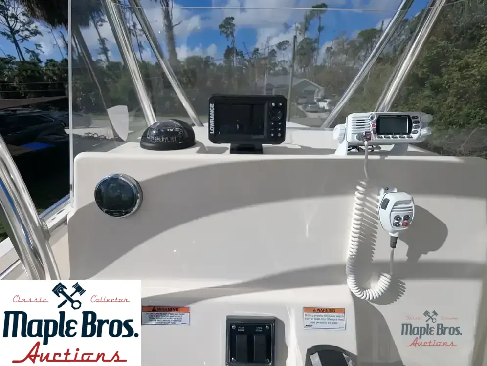 2023 Cobia 237