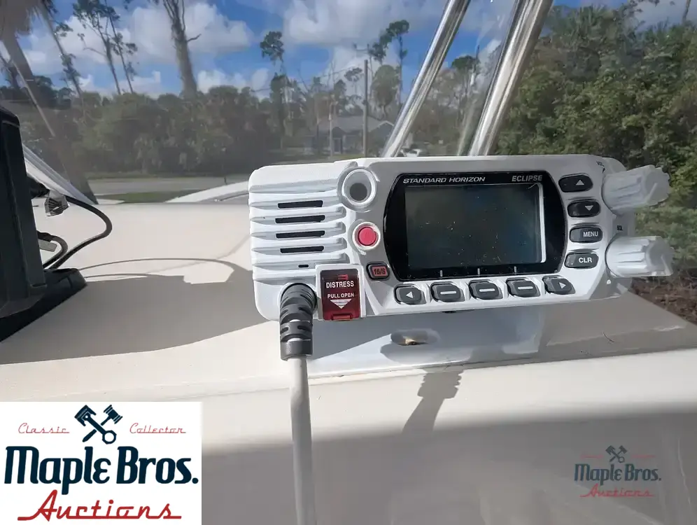 2023 Cobia 237