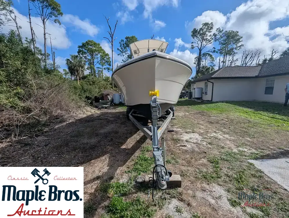 2023 Cobia 237