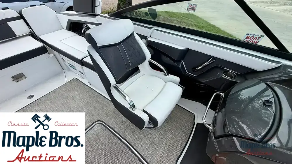 2022 Monterey Elite Series 258 SS