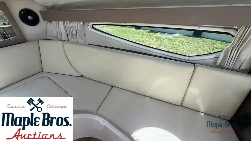 2018 Regal Express 28