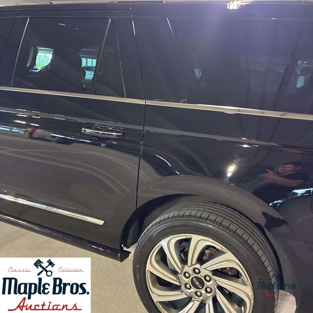 2023 Lincoln Navigator L Reserve