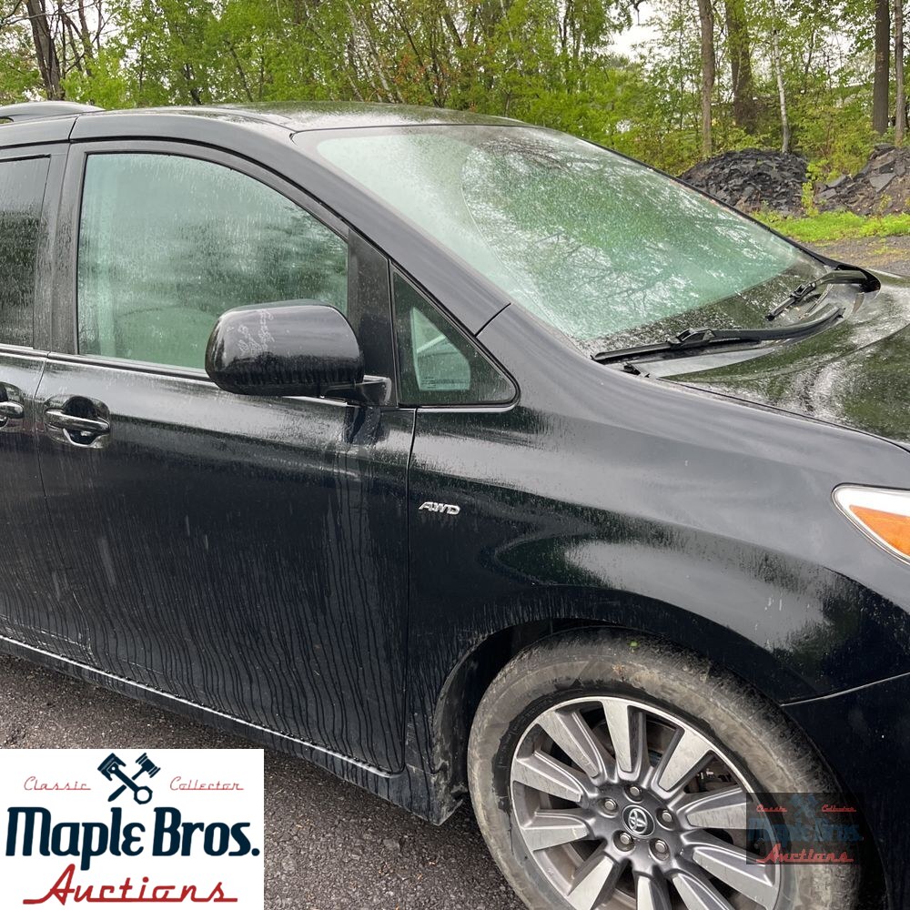 2020 Toyota Sienna LE 7-Passenger
