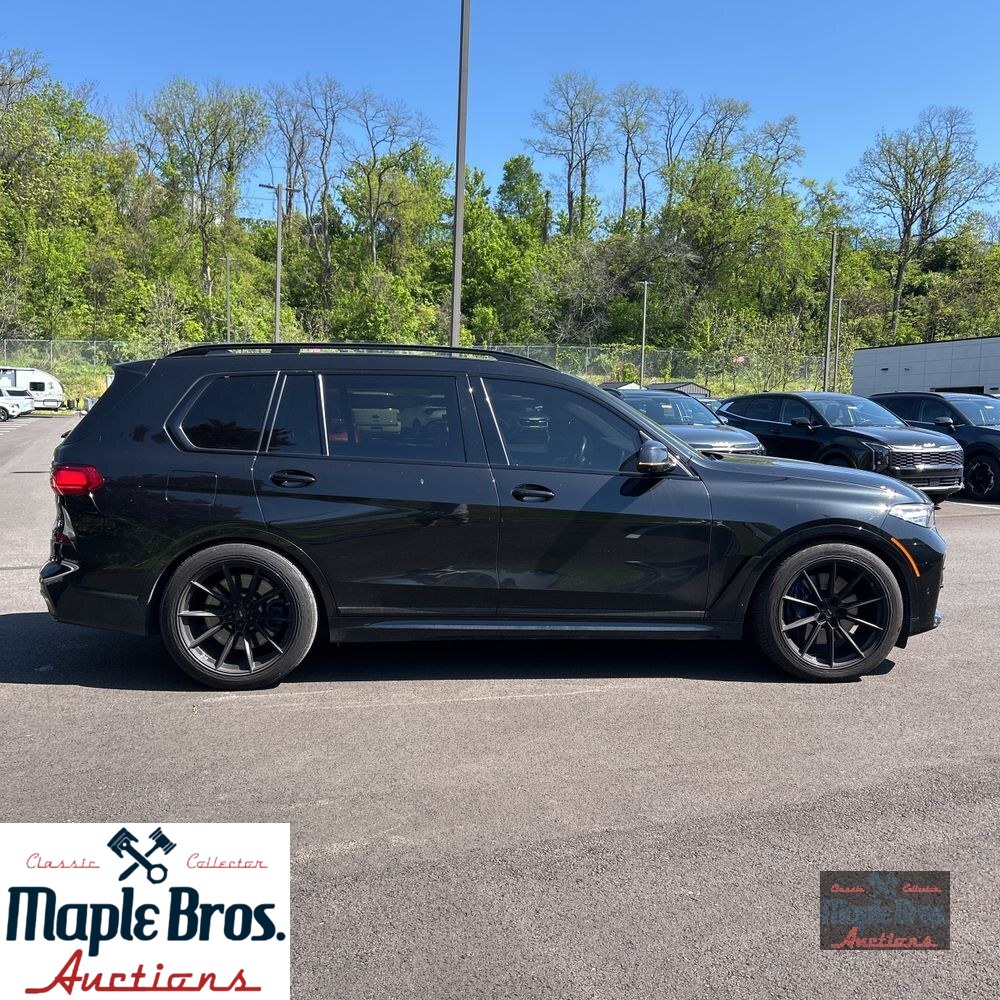 2020 BMW X7 M50i