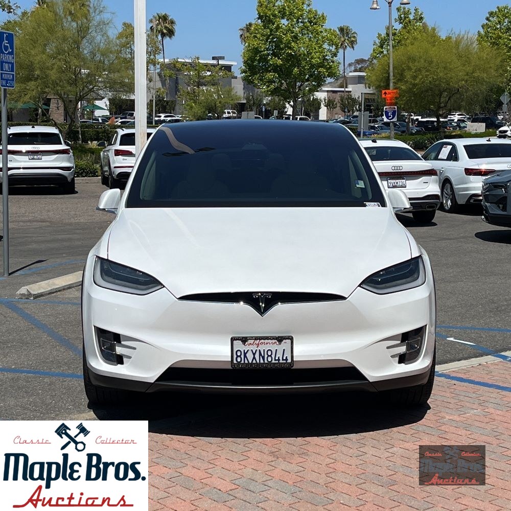 2019 Tesla Model X Standard Range