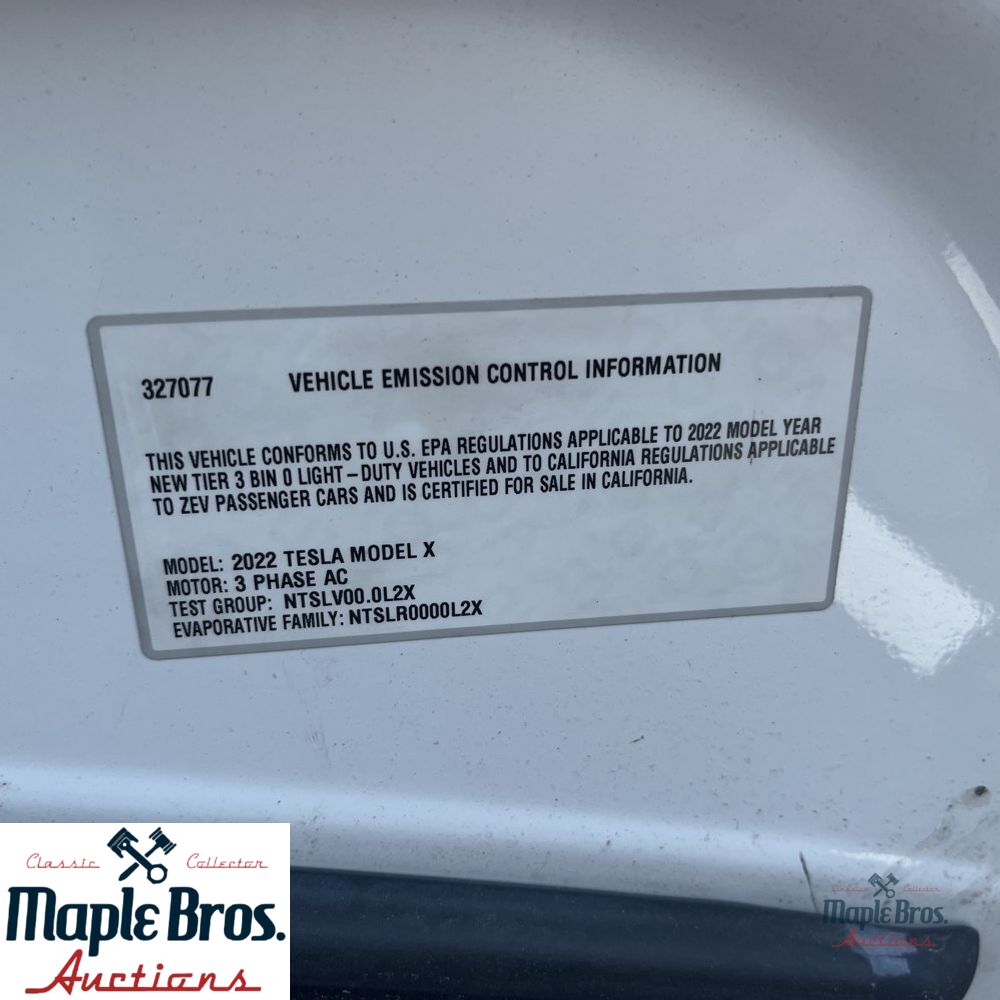 2022 Tesla Model X Base