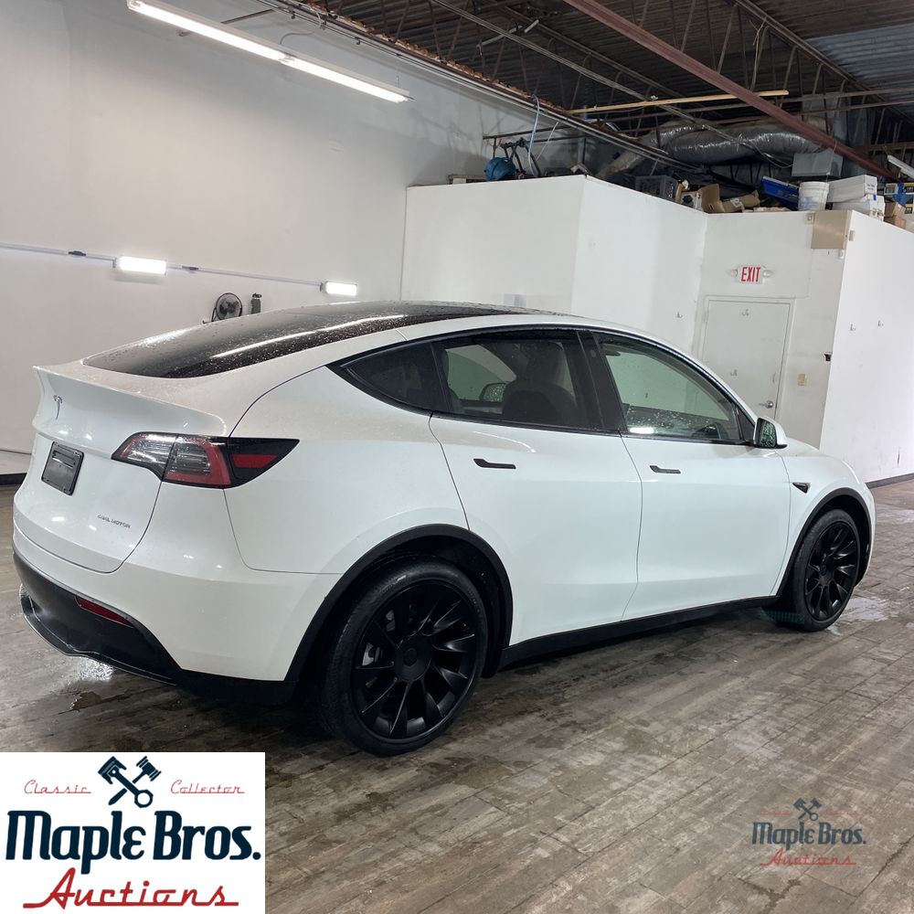2023 Tesla Model Y Long Range