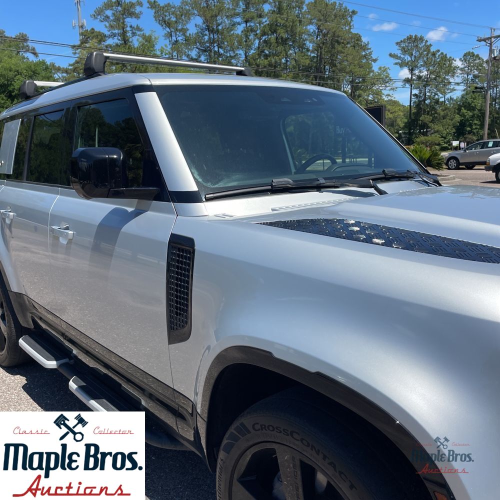 2023 Land Rover Defender 110 X-Dynamic SE
