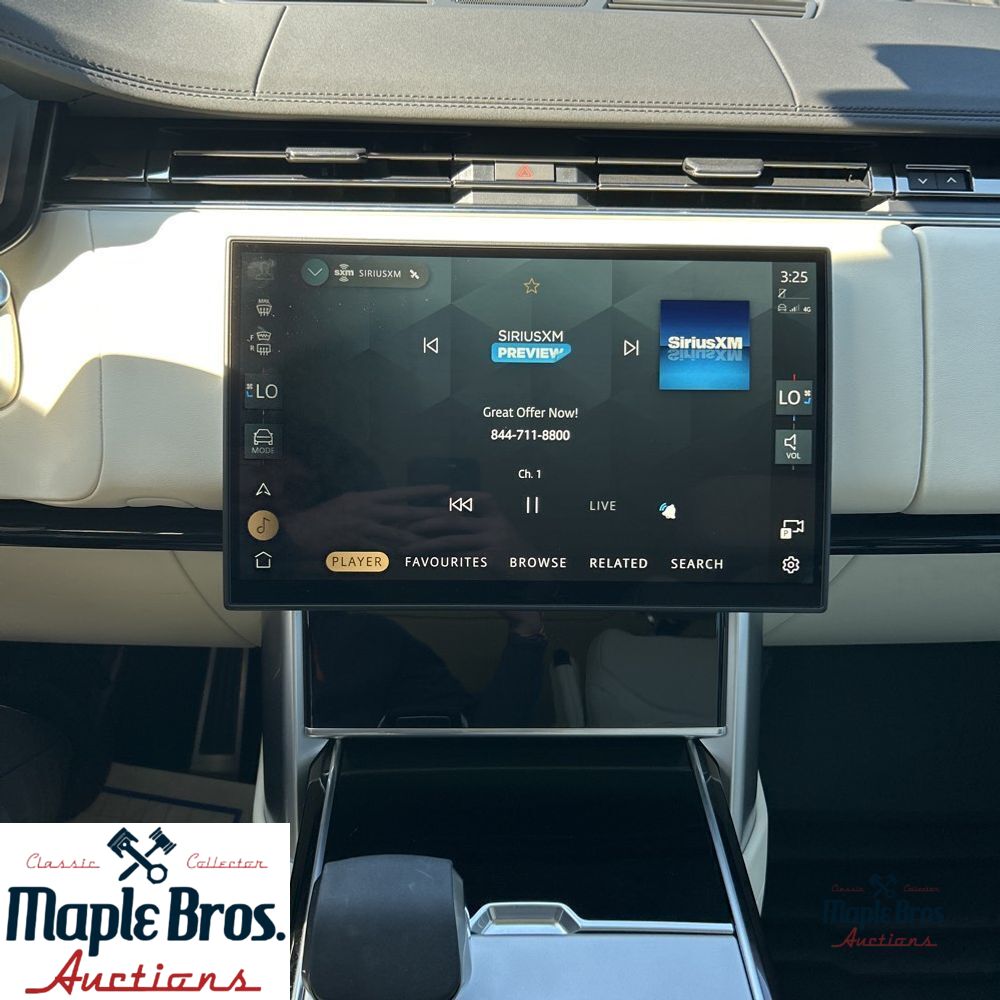 2025 Land Rover Range Rover P400 SE LWB